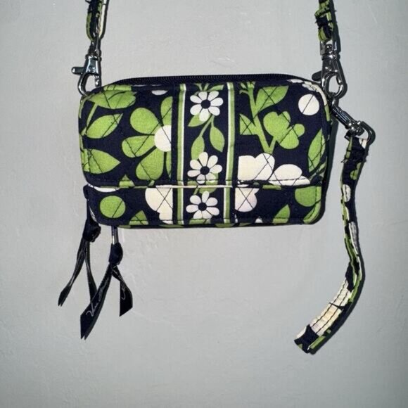 Vera Bradley Quilted Floral Wallet Wristlet Crossbody Green Blue White Purse - Picture 2 of 10